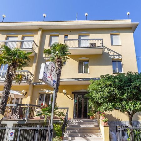 Hotel Parco Fellini Rimini Ngoại thất bức ảnh