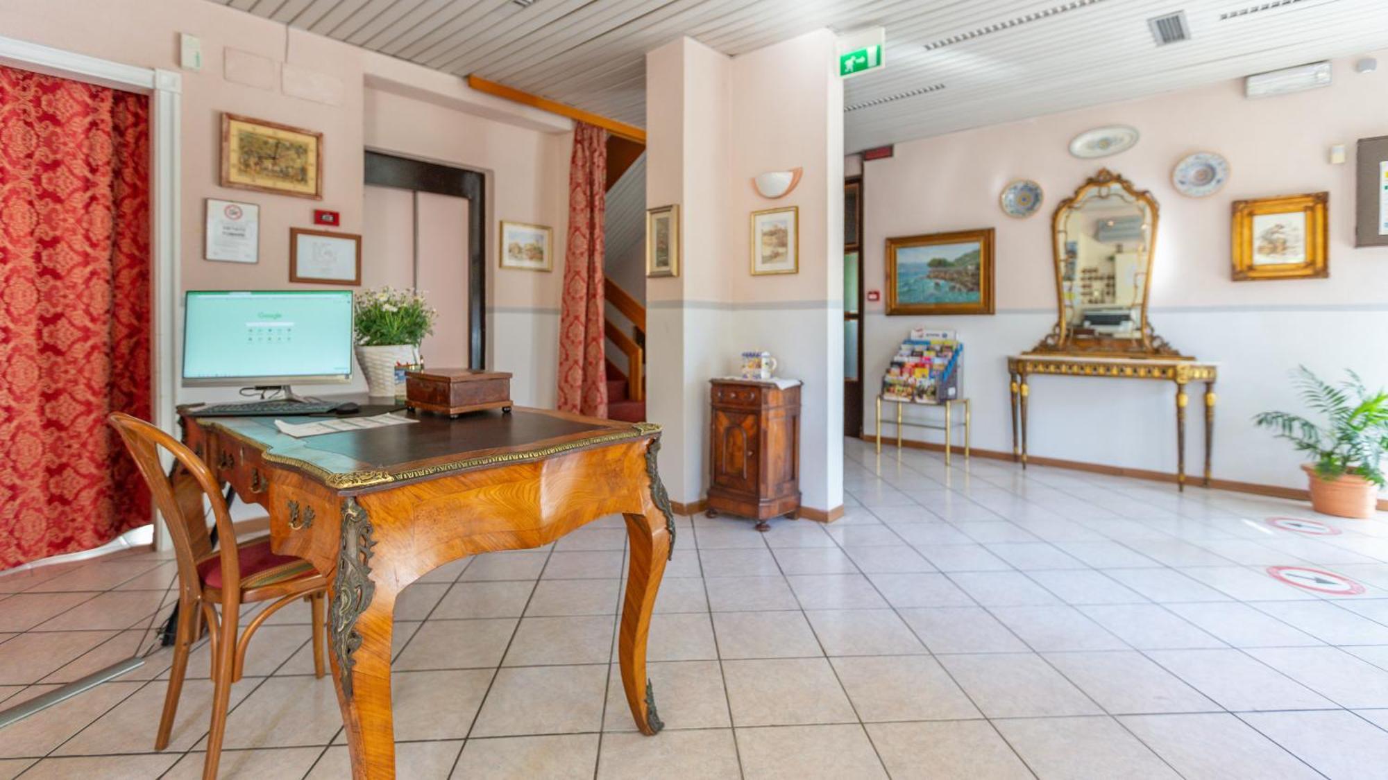 Hotel Parco Fellini Rimini Ngoại thất bức ảnh