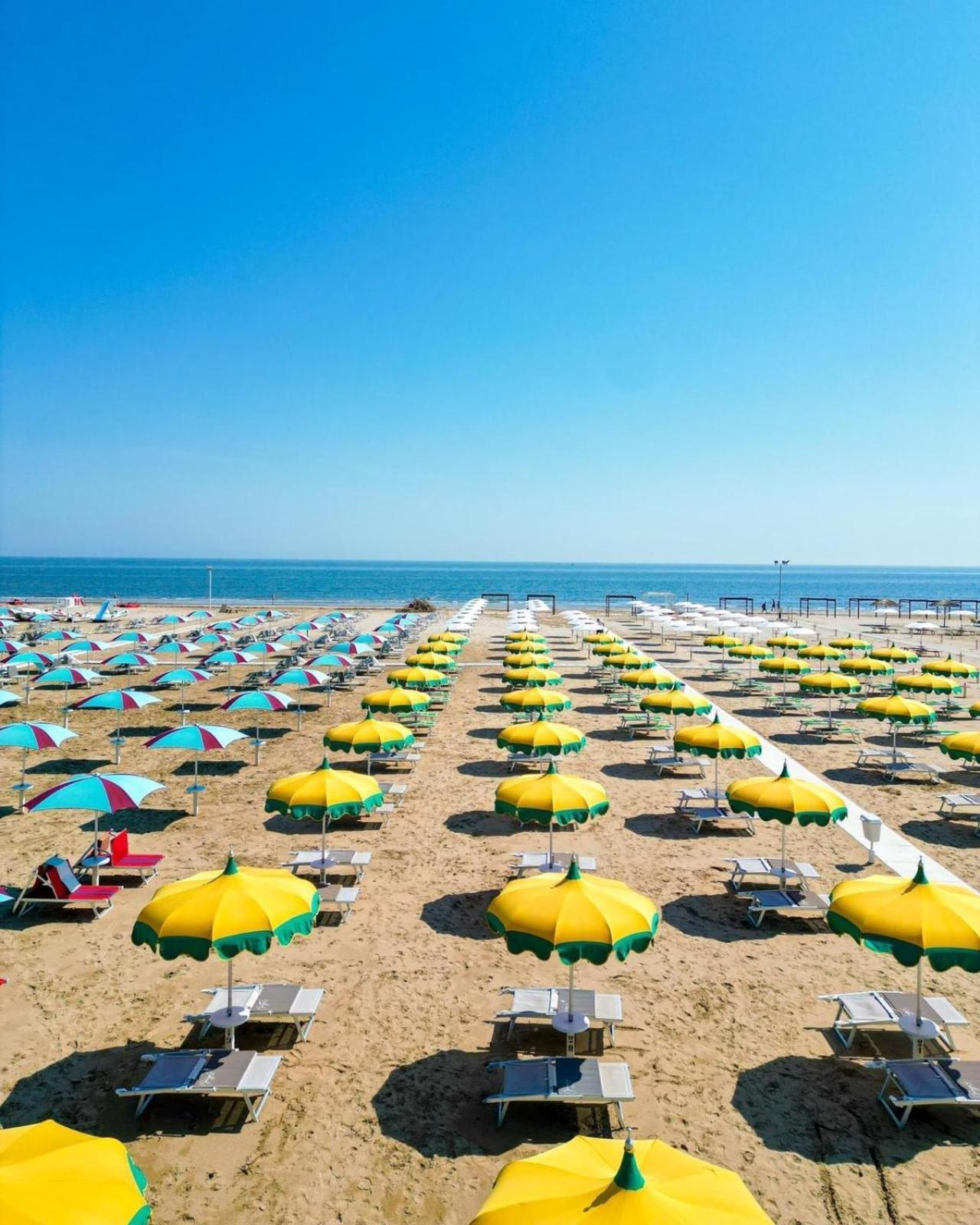 Hotel Parco Fellini Rimini Ngoại thất bức ảnh