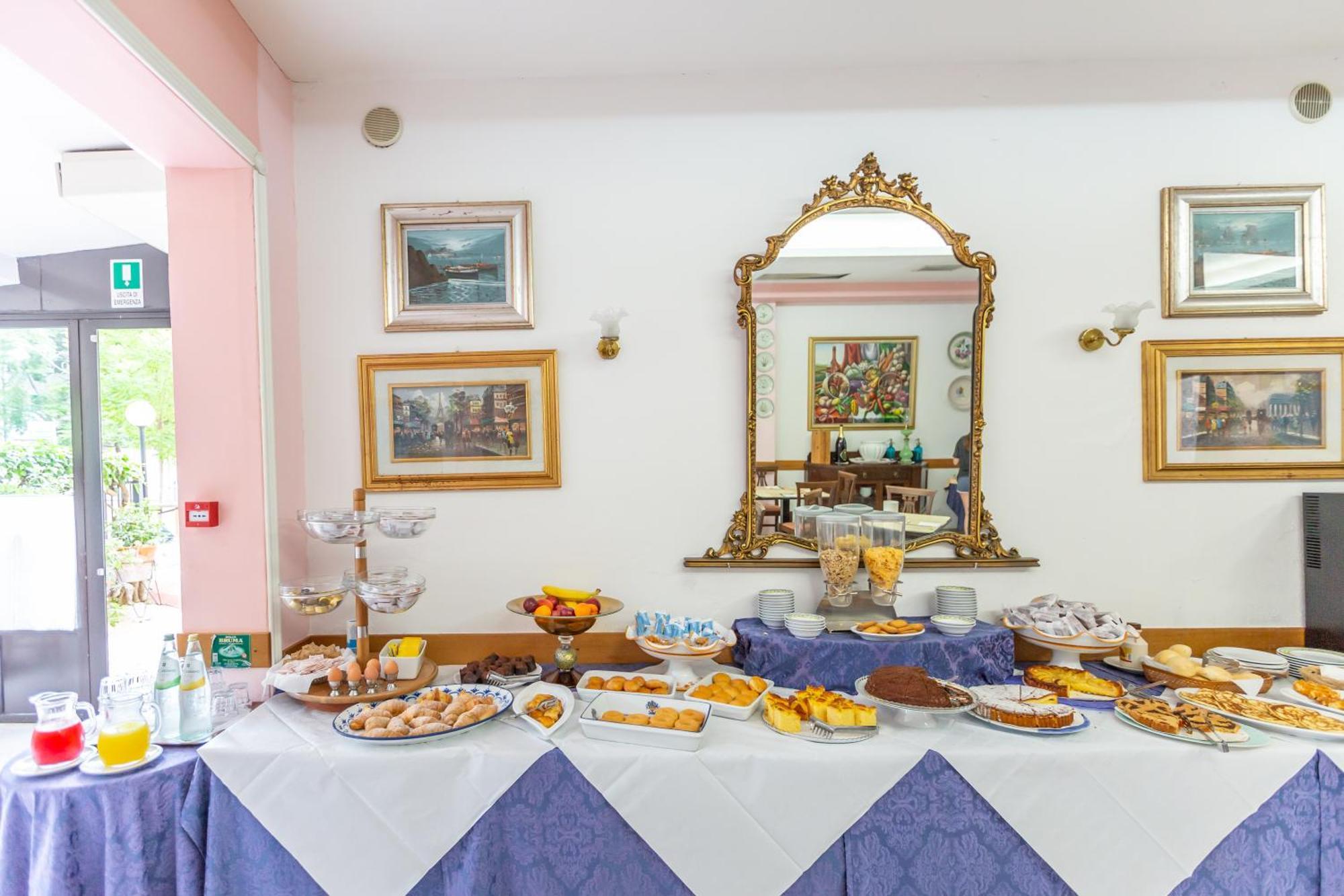 Hotel Parco Fellini Rimini Ngoại thất bức ảnh