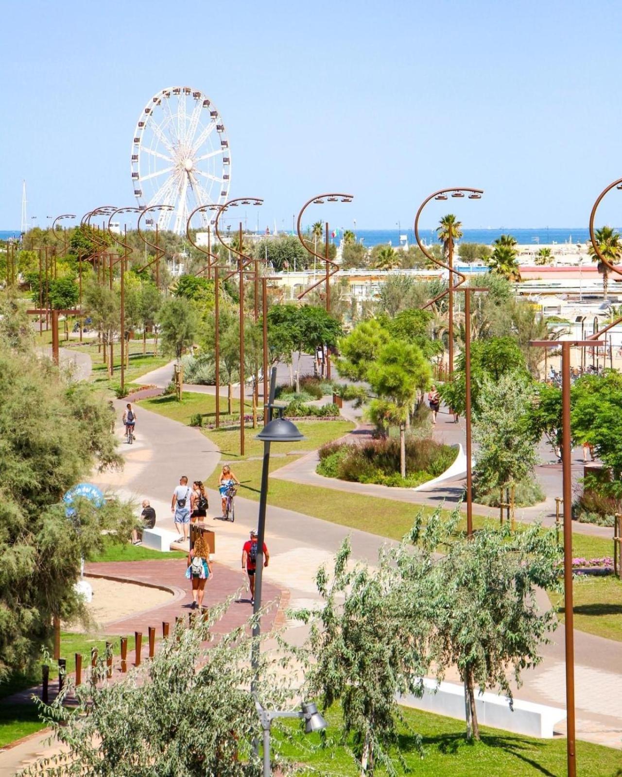 Hotel Parco Fellini Rimini Ngoại thất bức ảnh