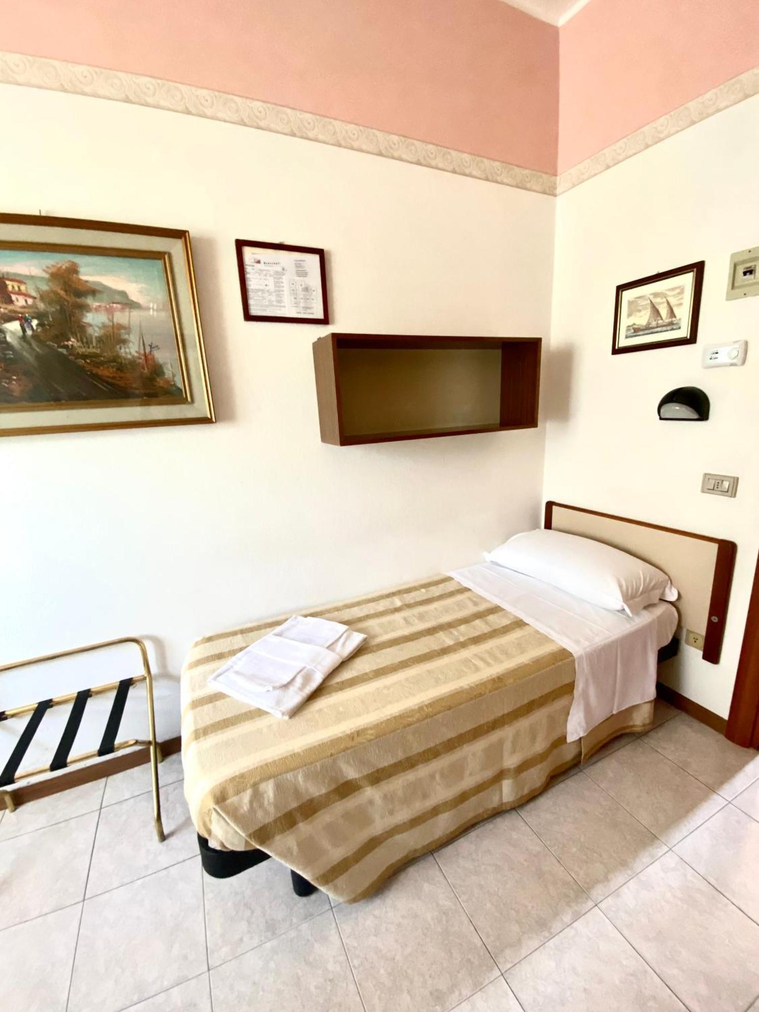 Hotel Parco Fellini Rimini Ngoại thất bức ảnh